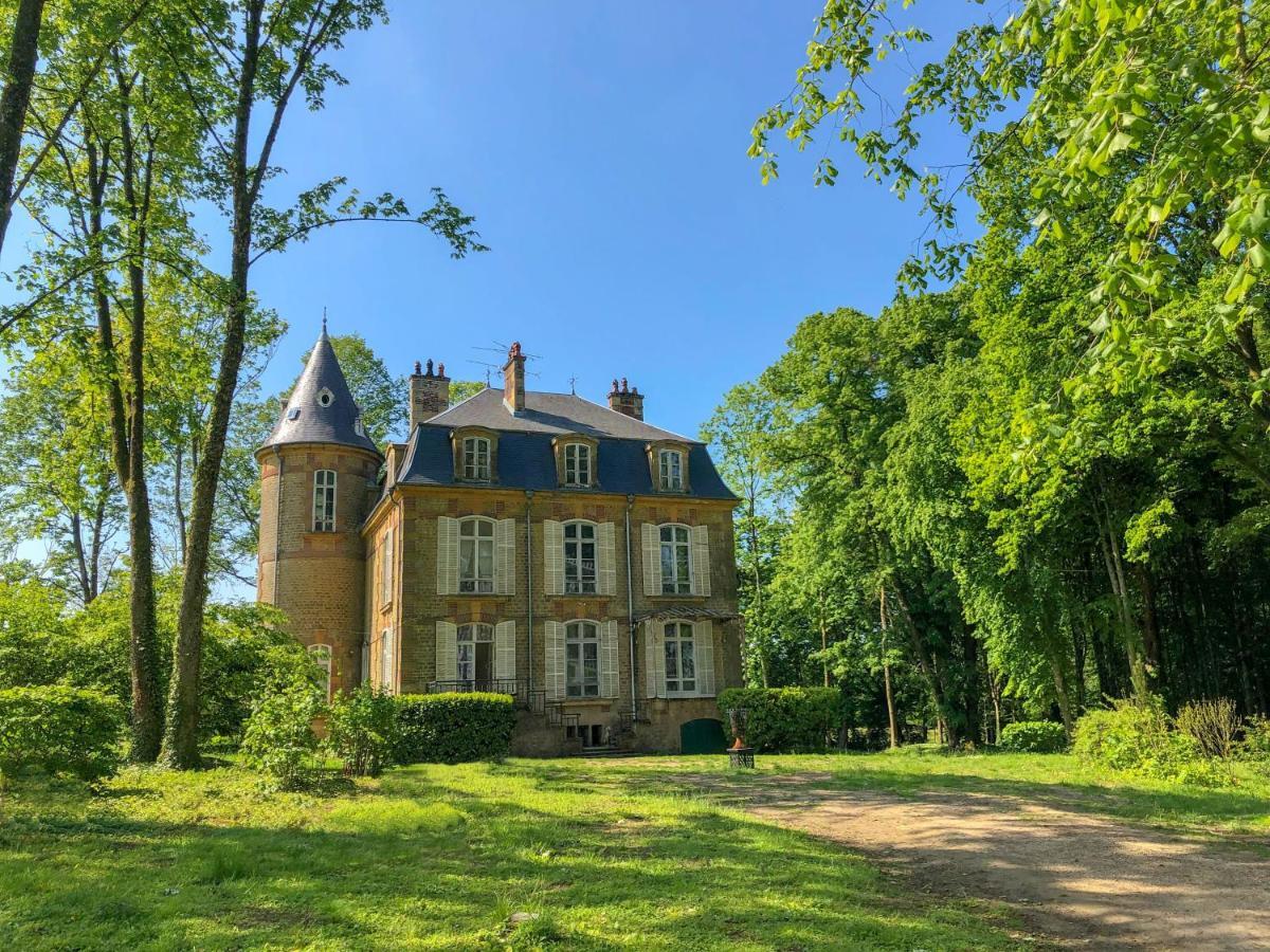 Private Castle With Park - Chateau Guillermo La Moncelle 외부 사진