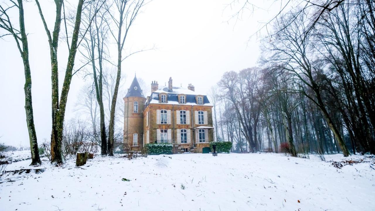 Private Castle With Park - Chateau Guillermo La Moncelle 외부 사진